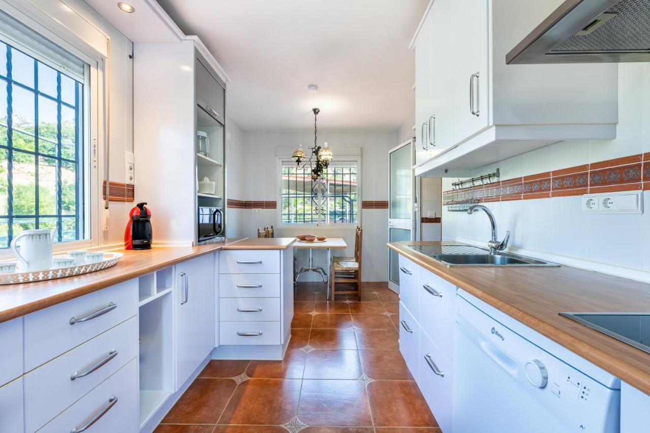 New House In Malaga Nature Ngoại thất bức ảnh